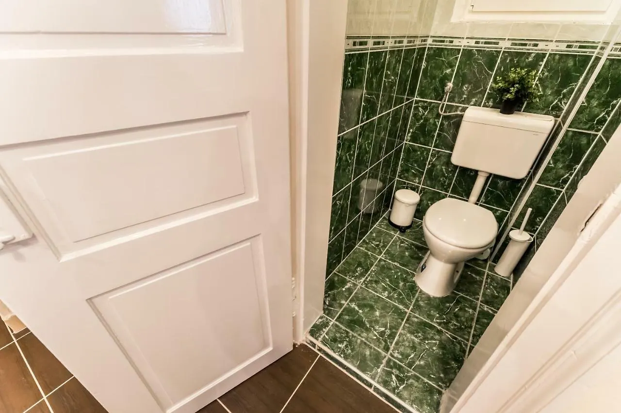 Bpr A2 Downtown Comfy Apartment 부다페스트